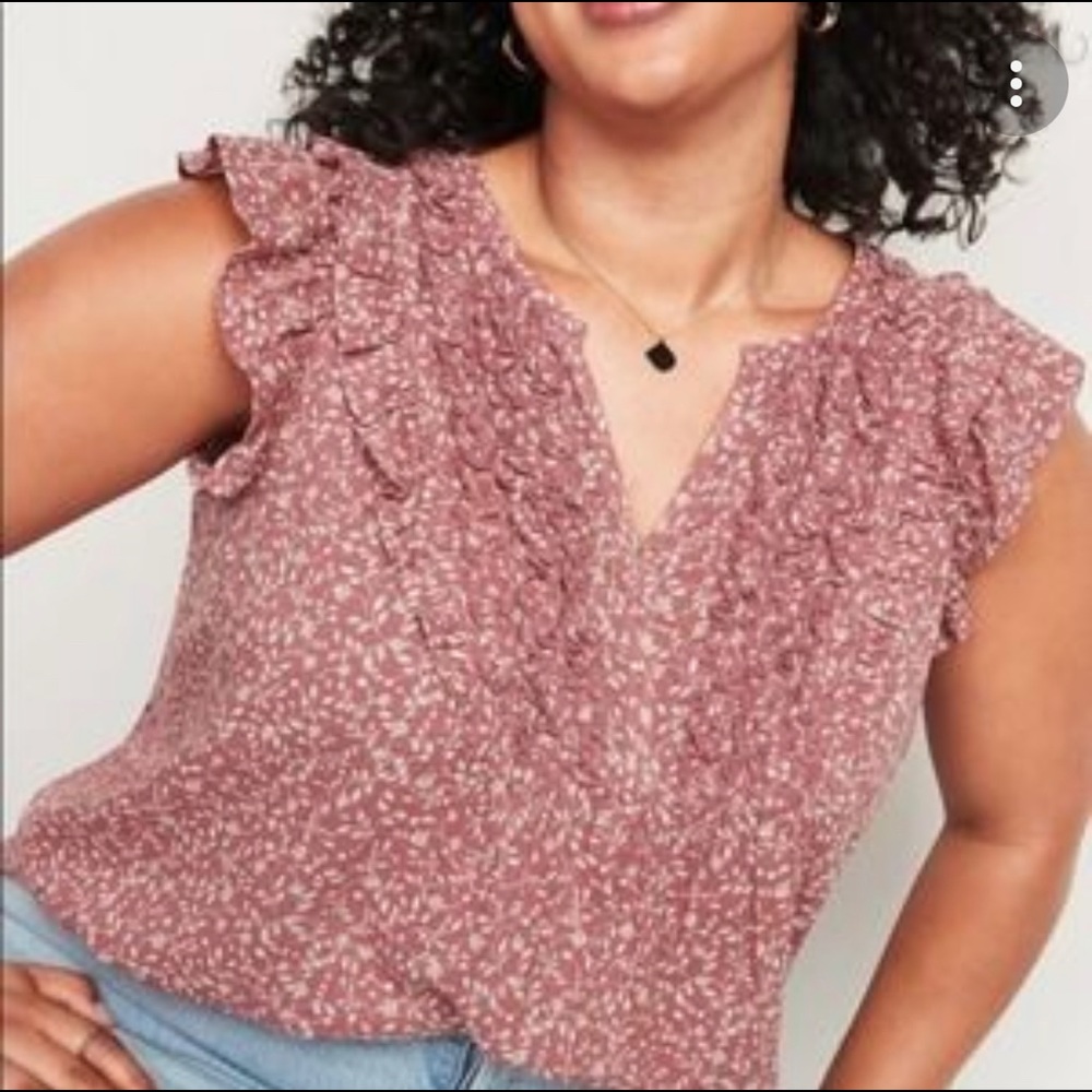 OLD NAVY RUFFLE TOP sz Lrg
